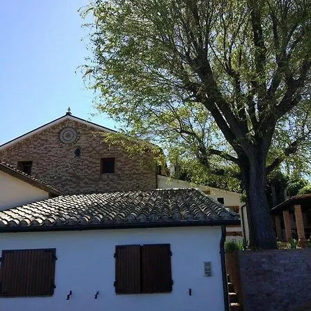 Country-House-Casale-Civetta Дом отдыха Castel Colonna