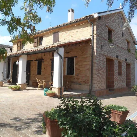 Дом отдыха Country-House-Casale-Civetta *