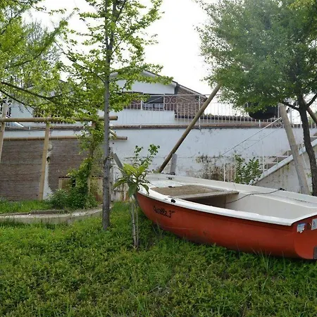 Country-House-Casale-Civetta Castel Colonna