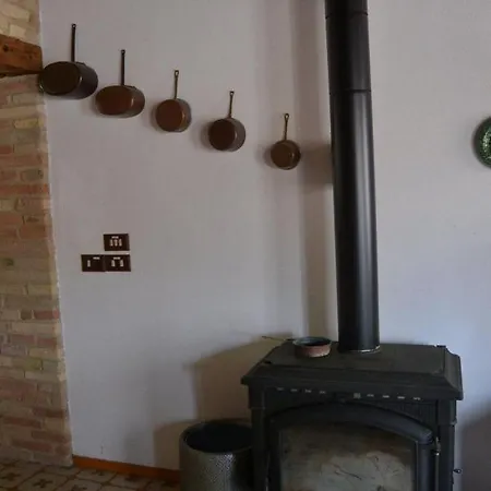 Country-House-Casale-Civetta Дом отдыха Castel Colonna